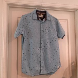 Mens Free planet light blue palm tree print shirt